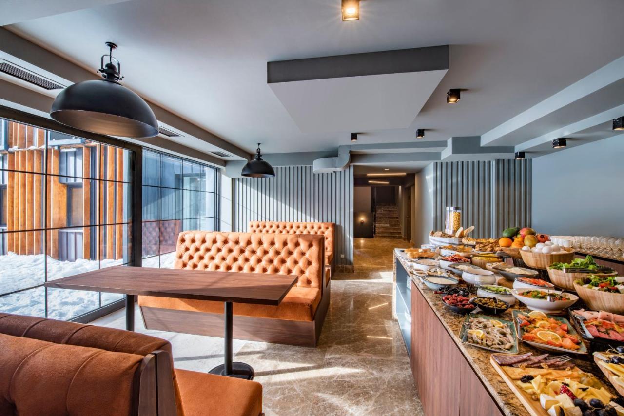 Bristol Hotel And Spa Bakuriani Eksteriør bilde