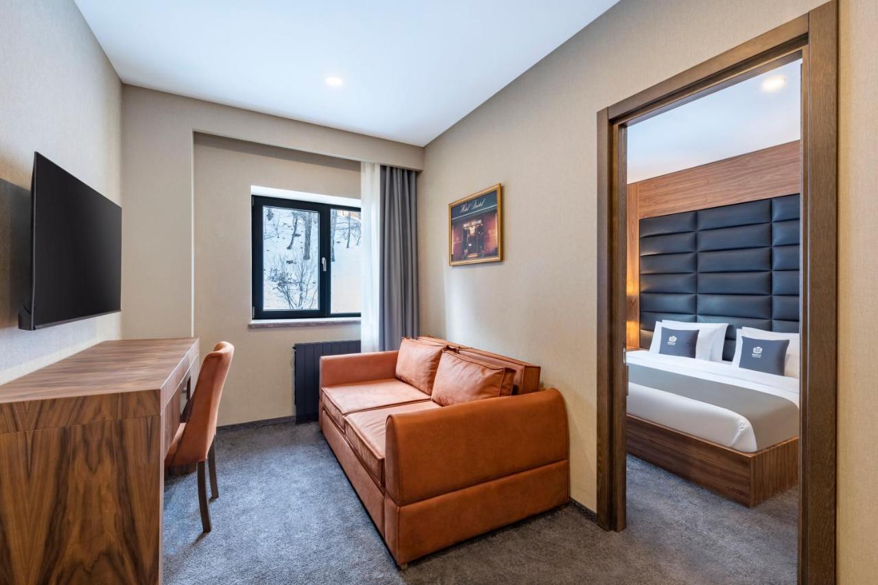 Bristol Hotel And Spa Bakuriani Eksteriør bilde