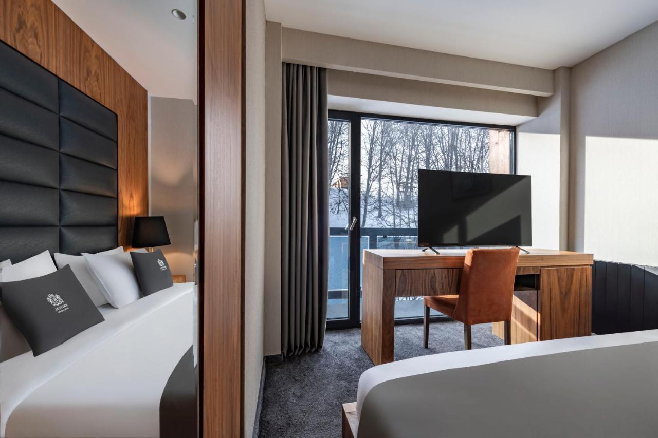 Bristol Hotel And Spa Bakuriani Eksteriør bilde