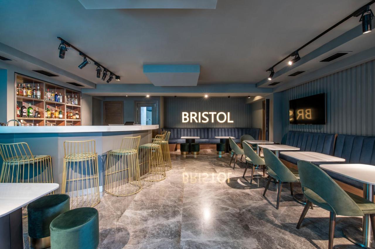 Bristol Hotel And Spa Bakuriani Eksteriør bilde